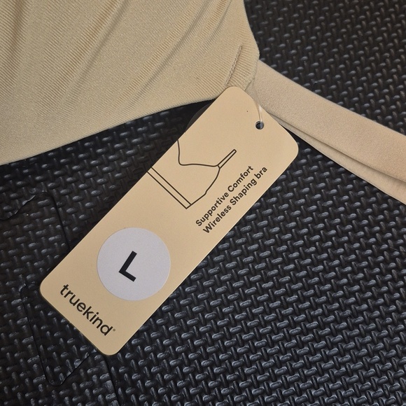 NWT Truekind® Supportive Comfort Wireless Shaping Bra - L - Picture 4 of 6